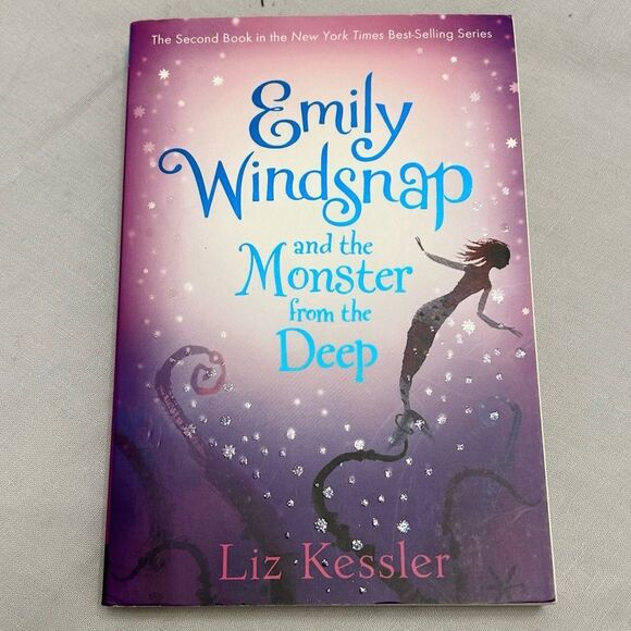 2/$10 Emily Windsnap and the Monster from the Deep Paperback Book by Liz Kessler - Picture 1 of 2